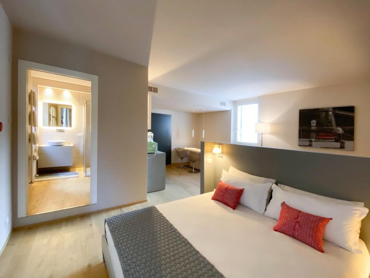 Time To Be - Luxury Apartments Centro Storico Peschiera del Garda Eksteriør billede
